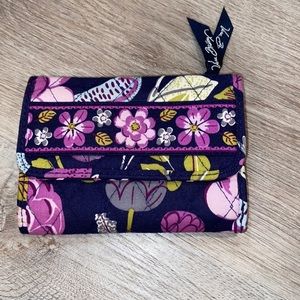 Vera Bradley Floral Nightingale Wallet